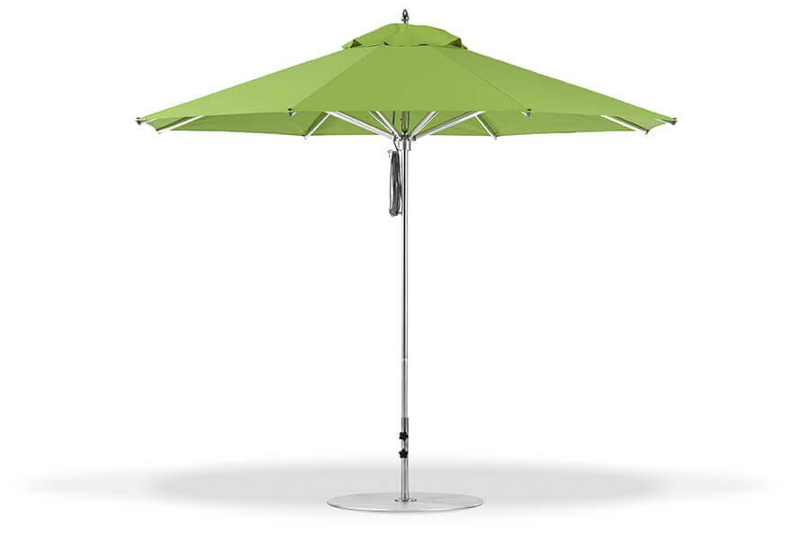 Frankford Greenwich Aluminum Market Umbrella in green